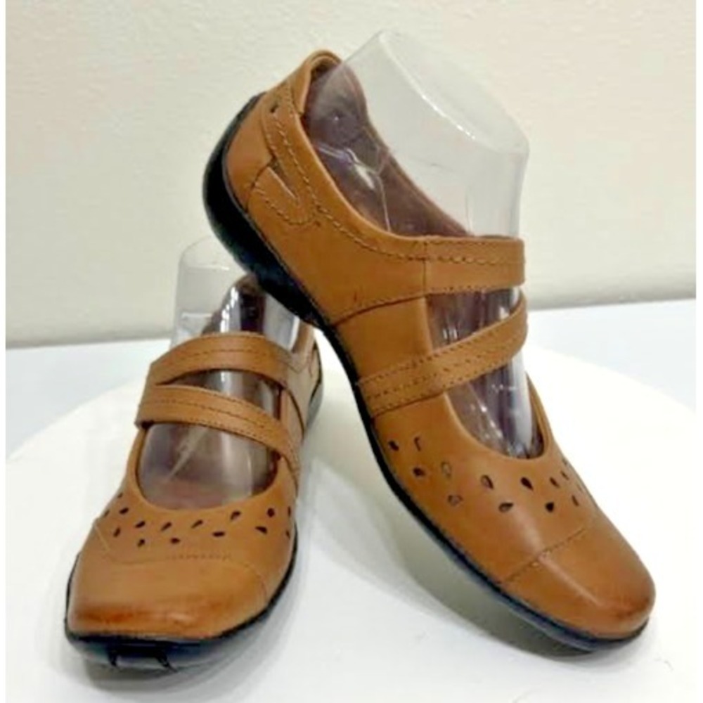Array Breeze Tan Leather Mary Jane Flats 1064675 Size 7.5M Womens